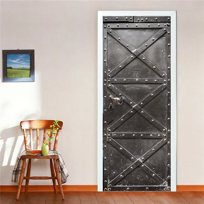 Дверь с имитацией старой железной поверхности