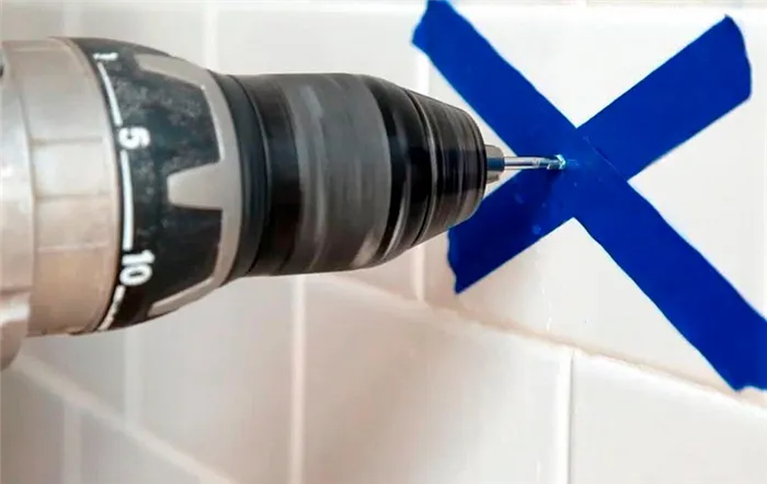Преимущества и недостатки инструментов для сверления плитки в ванной
