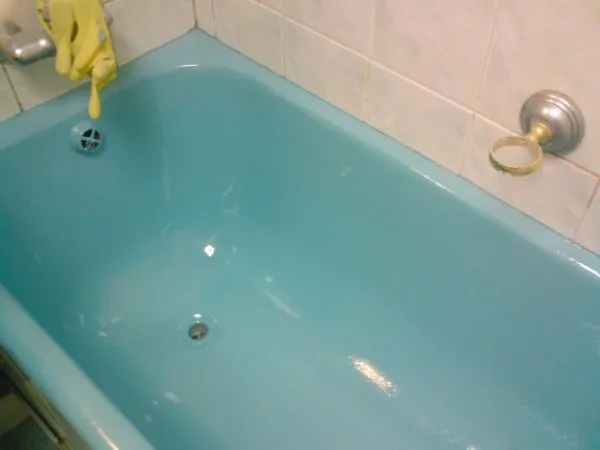 Реконструкция ванны с использованием цветной эмали