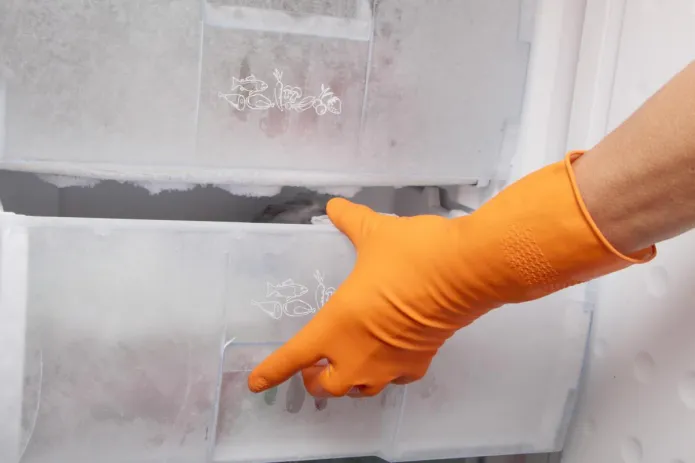 Ручное размораживание холодильника