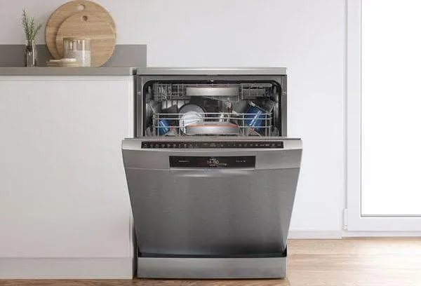 Посудомоечные машины Bosch.