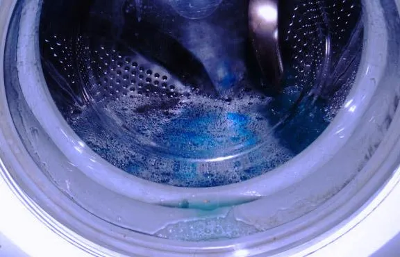 Вода в стиральной машине.