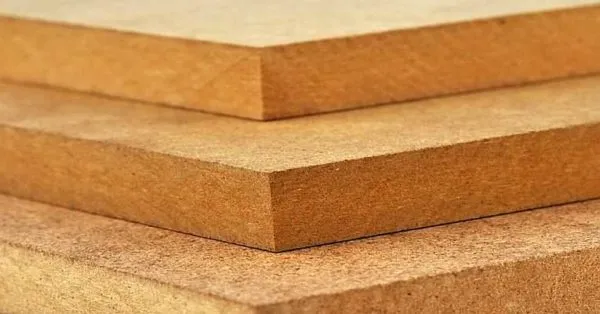 МДФ - это древесноволокнистая плита средней плотности.