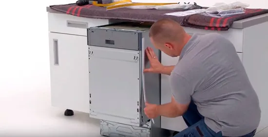 Инструкция для подготовки пространства и самостоятельной установки посудомоечной машины