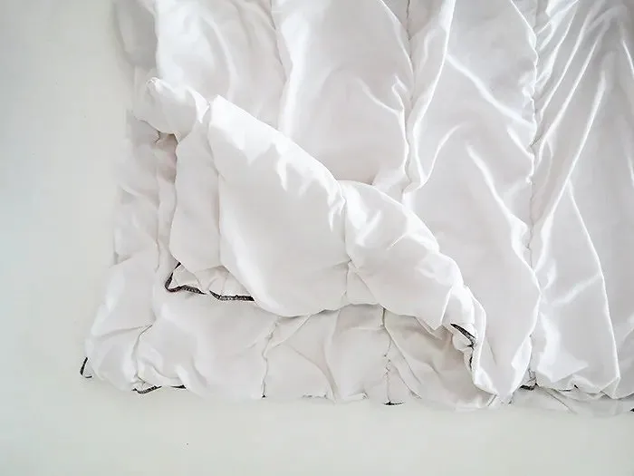 Подушка-чехол для одеяла или пледа: мастер-класс