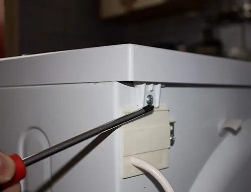 демонтаж верхней крышки стиральной машины 