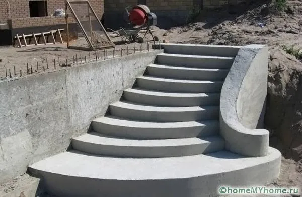 Сооружение из бетона может иметь любую заданную форму