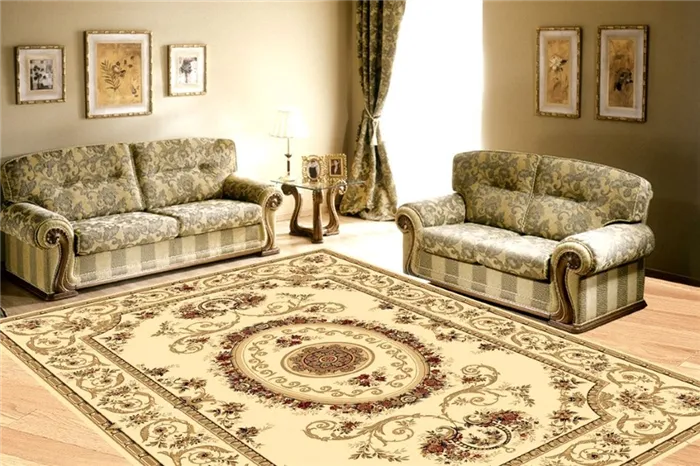 Классический стиль подразумевает использование роскошных ковров