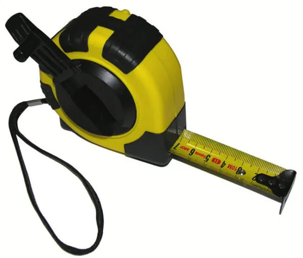 Измерения производятся с помощью строительной рулетки