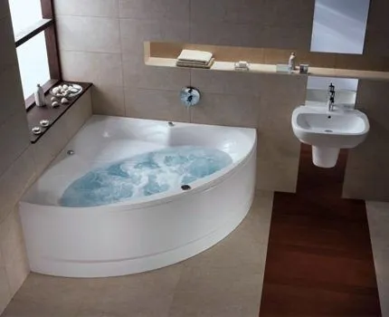 Акриловая ванна с гидромассажным оборудованием