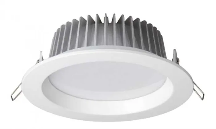 Качественный LED-светильник должен быть оснащен мощным радиатором