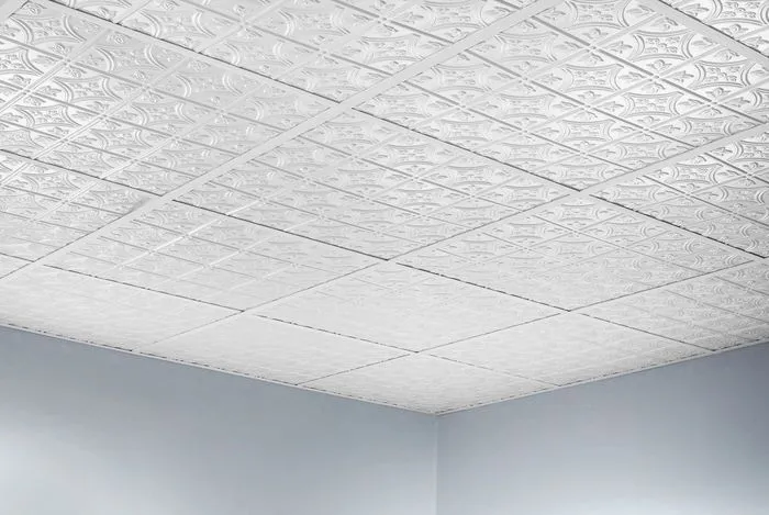 как красиво оформить потолок
