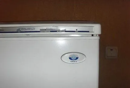Корпус холодильника с логотипом Минск 