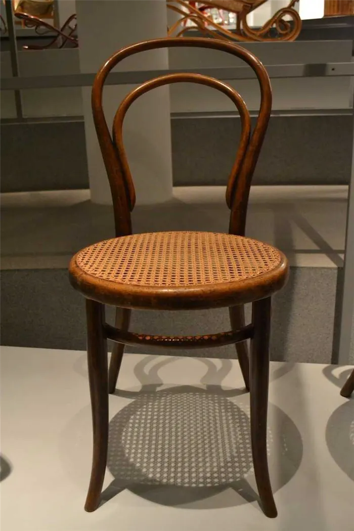 стул деревянный 2 штуки