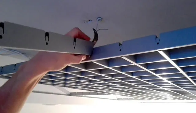 подвесной потолок решетка