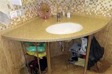 Установка столешницы в ванную под раковину